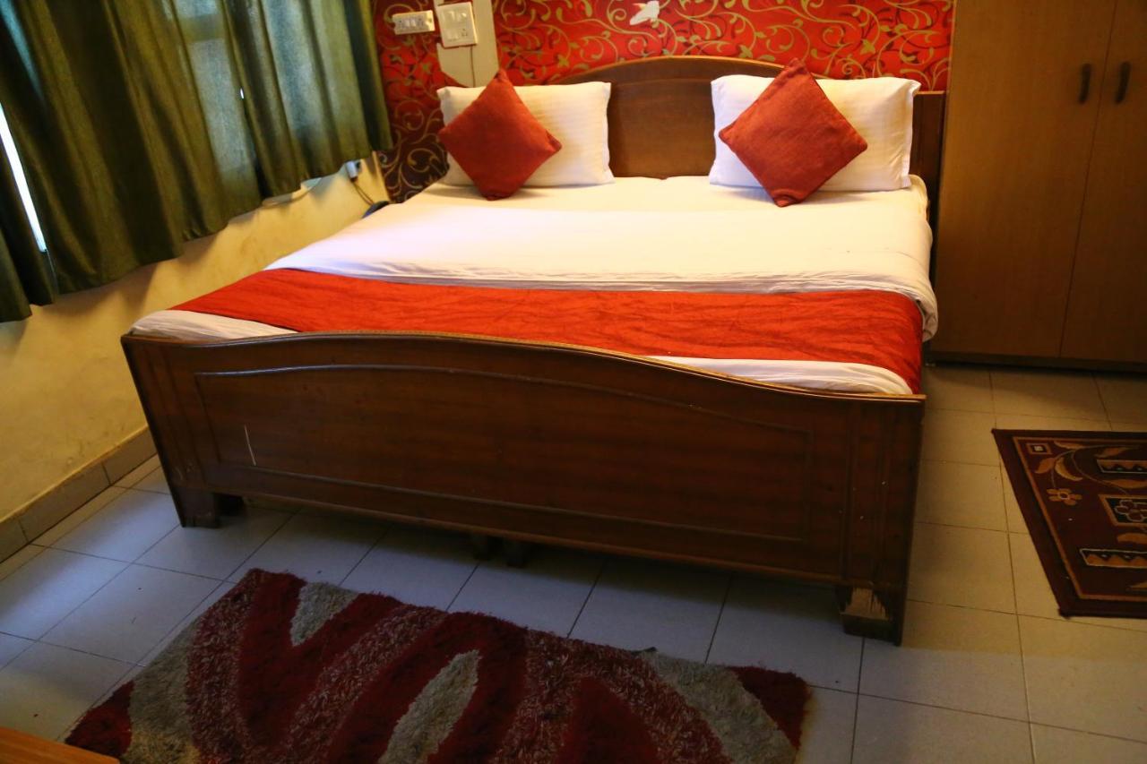 Hotel Diamond Palace Chandīgarh Exterior foto